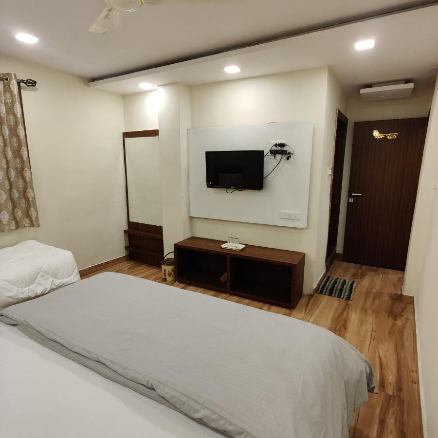 Hotel Shreeji Residency Pachmarhī Dış mekan fotoğraf